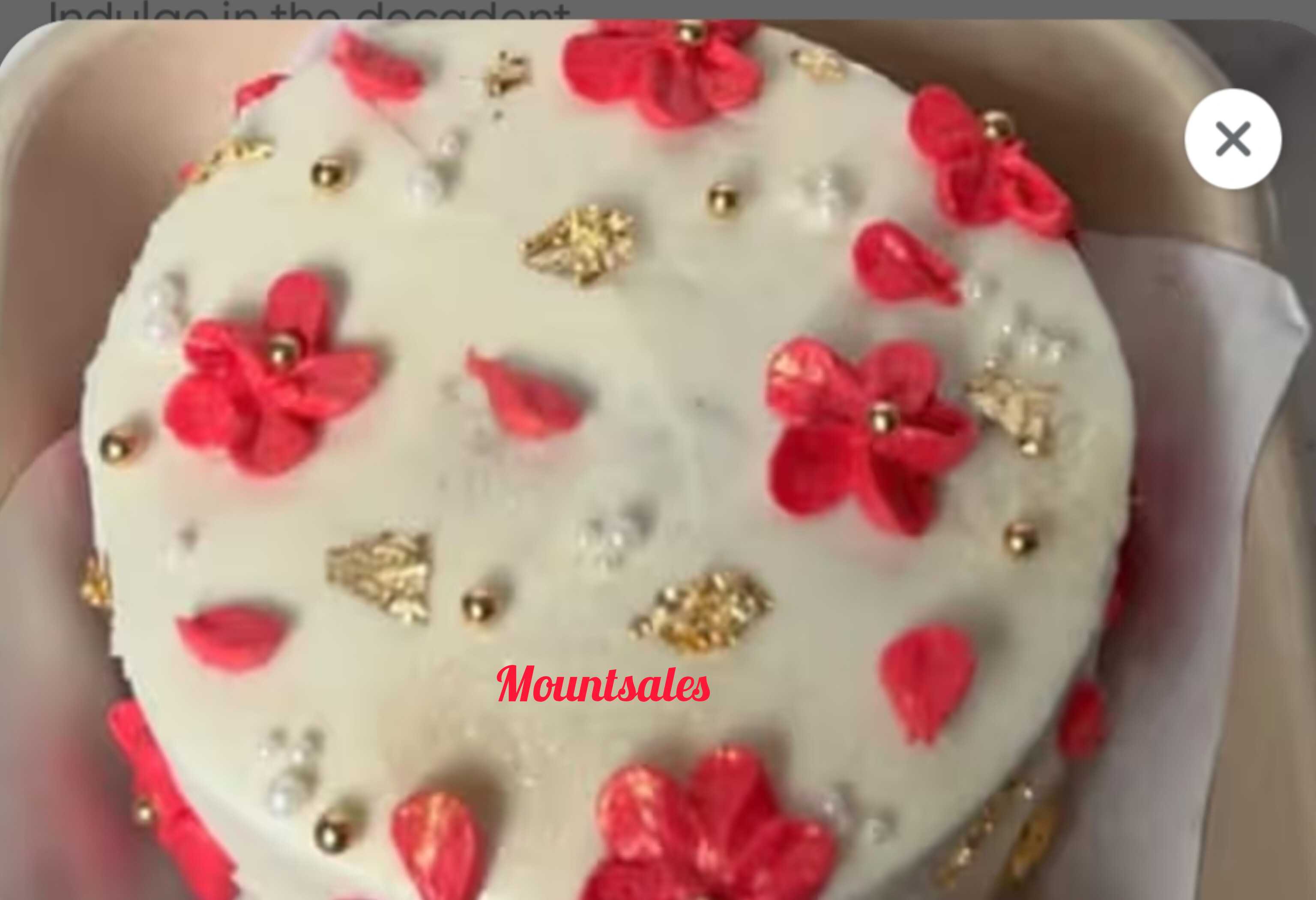 Premium RED N White Velvet Cake